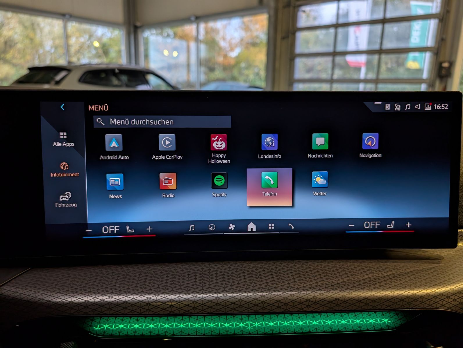 Fahrzeugabbildung BMW 320 d M-Sport Ad-LED ACC Comfort Kamera Pano AHK