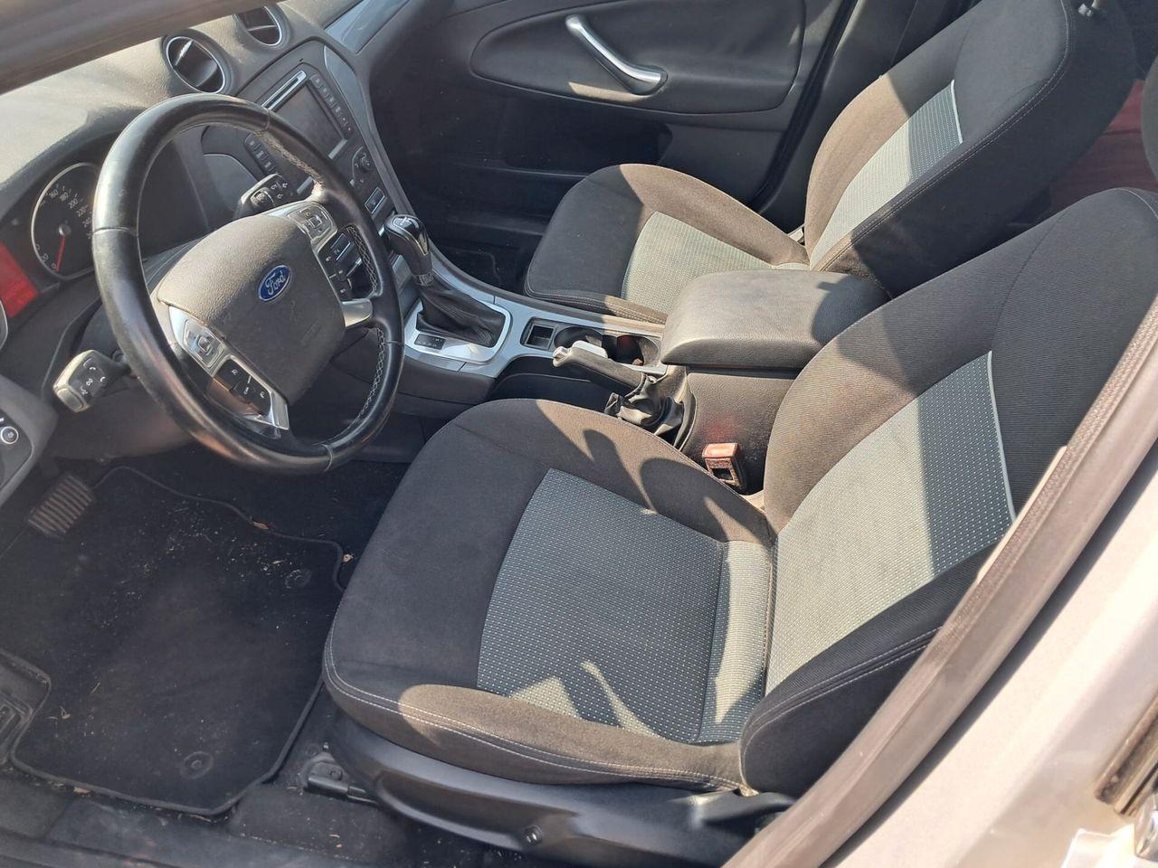 Ford Mondeo 2013 — photo 8