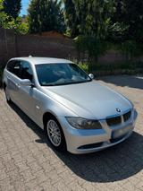 BMW 325i Touring/Kombi/Combi/ - BMW 325 in Köln