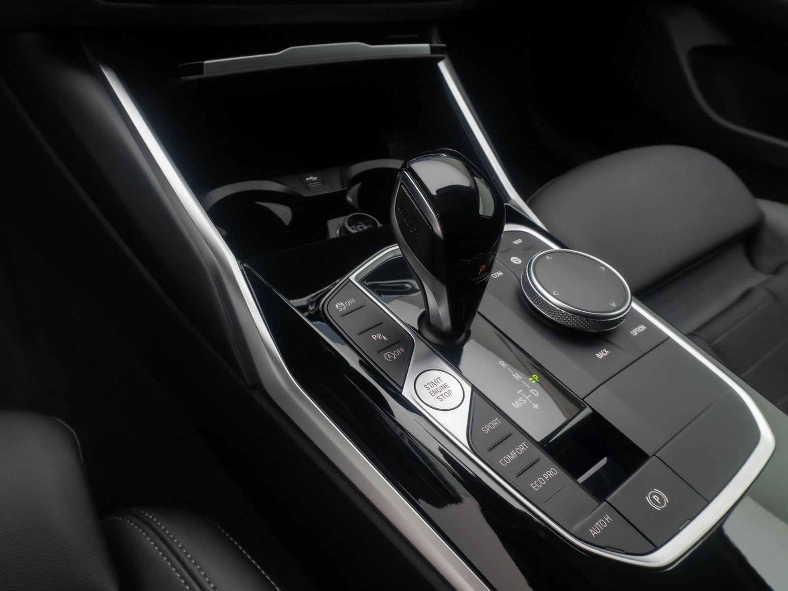 Fahrzeugabbildung BMW 420 Gran Coup&eacute; DAB Kamera CockitPlus Leder Sport