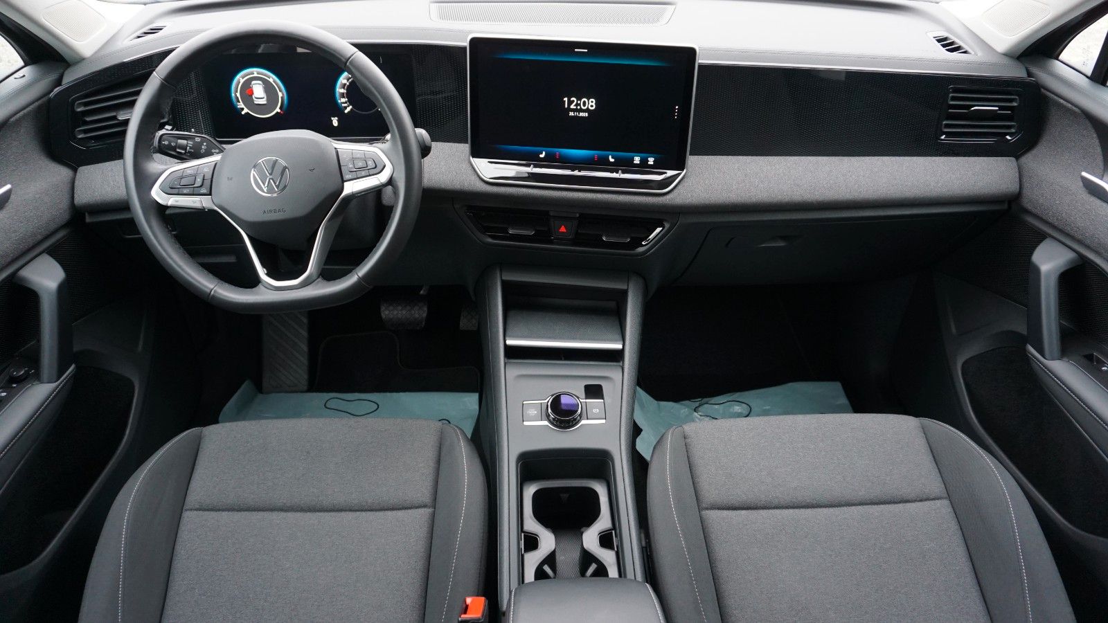 Fahrzeugabbildung Volkswagen Tiguan 2.0 TDI Kamera,Navi,LED, CarPlay, AHK el.