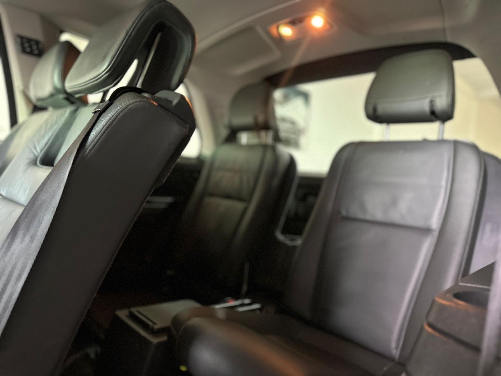 VOLVO XC90 2.4 D5 200 ch MOMENTUM GEARTRONIC 7 PLACES 4X4 - 1ère MAIN - ATTELAGE - TOIT - 194000 km