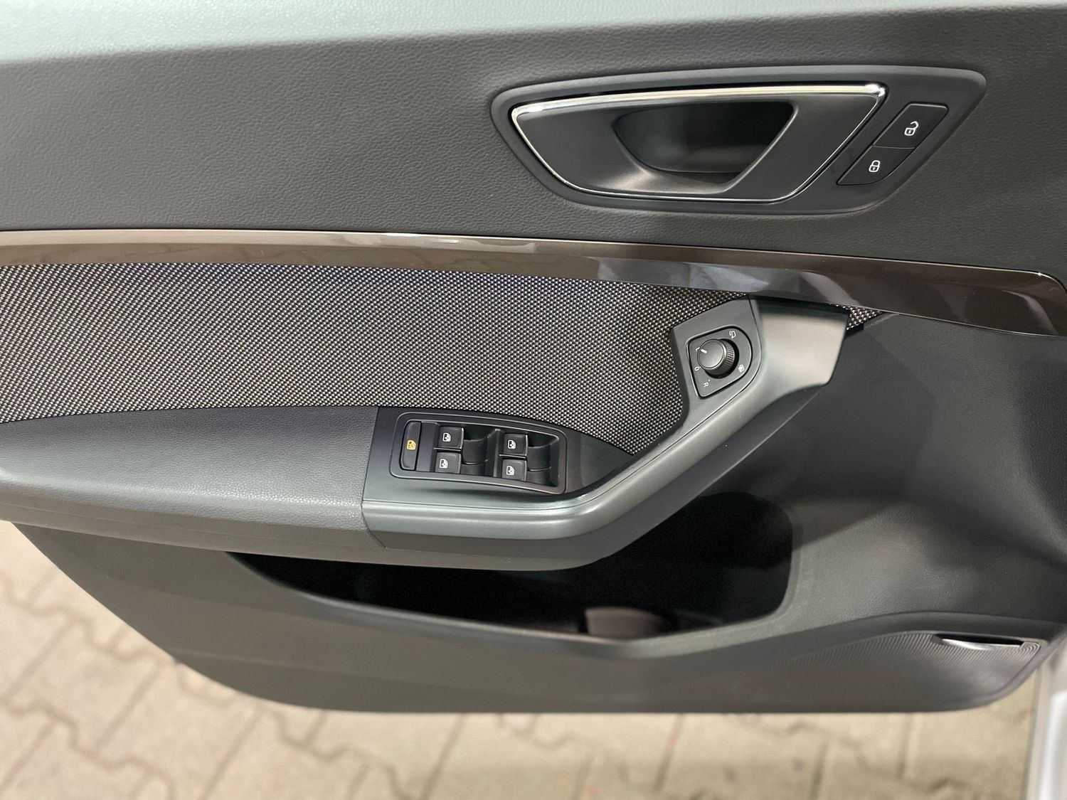 Fahrzeugabbildung SEAT Ateca Xcellence 4Drive #LED##360°#Alcantara#Keyl