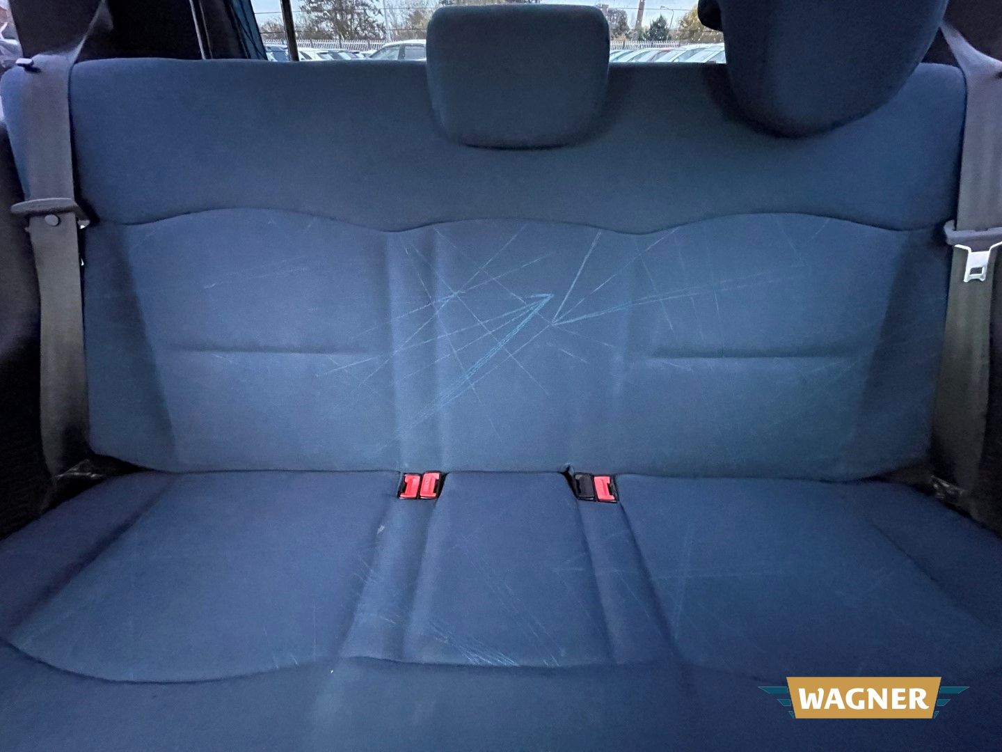 Fahrzeugabbildung Renault Clio II Authentique Klima TÜV 01/2026