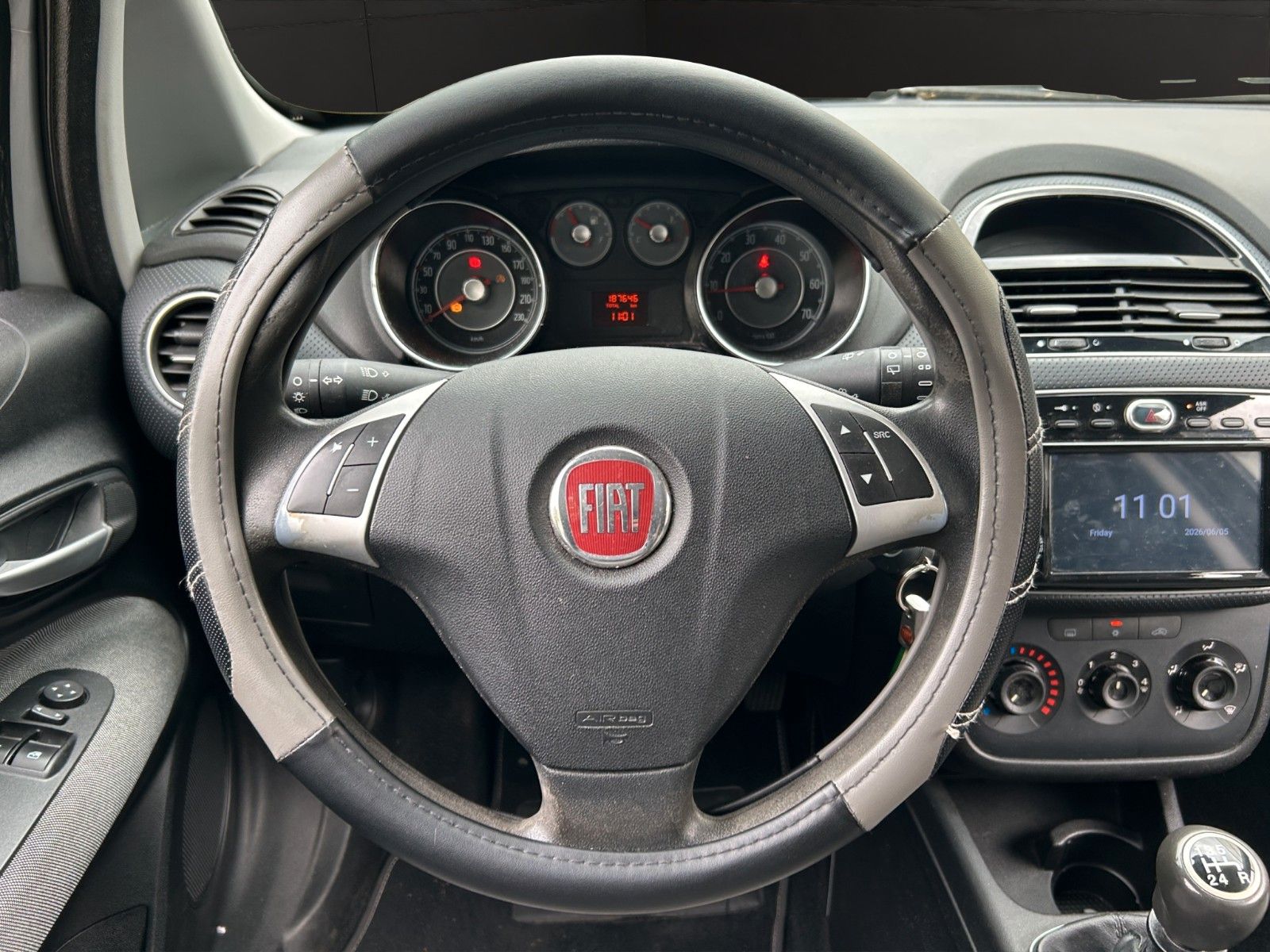 Fahrzeugabbildung Fiat Punto Evo Dynamic Klima  Zahnrimmen neu/
