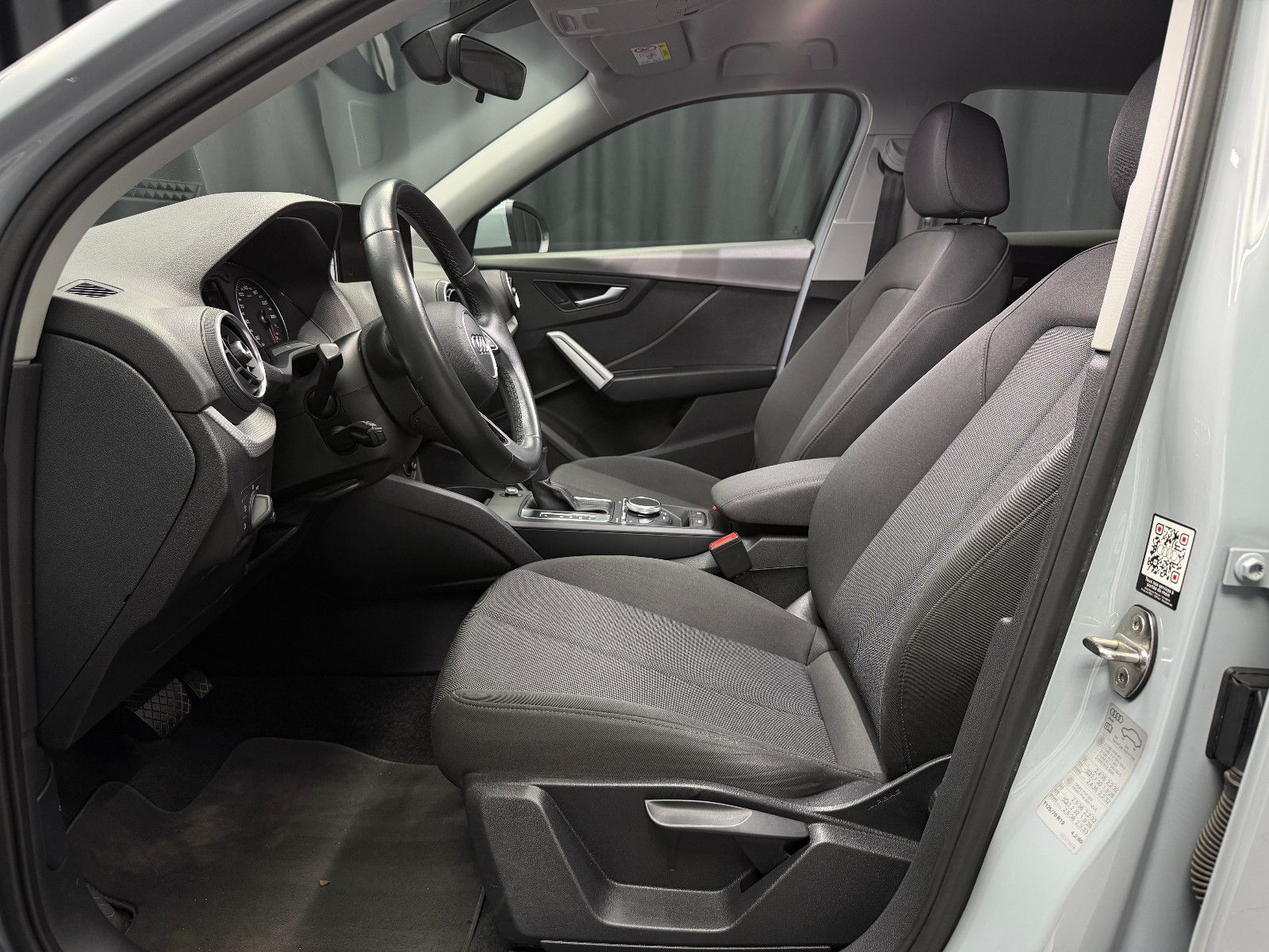 Fahrzeugabbildung Audi Q2 30 TDI advanced|AUTOMATIK|NAVI|KAMERA