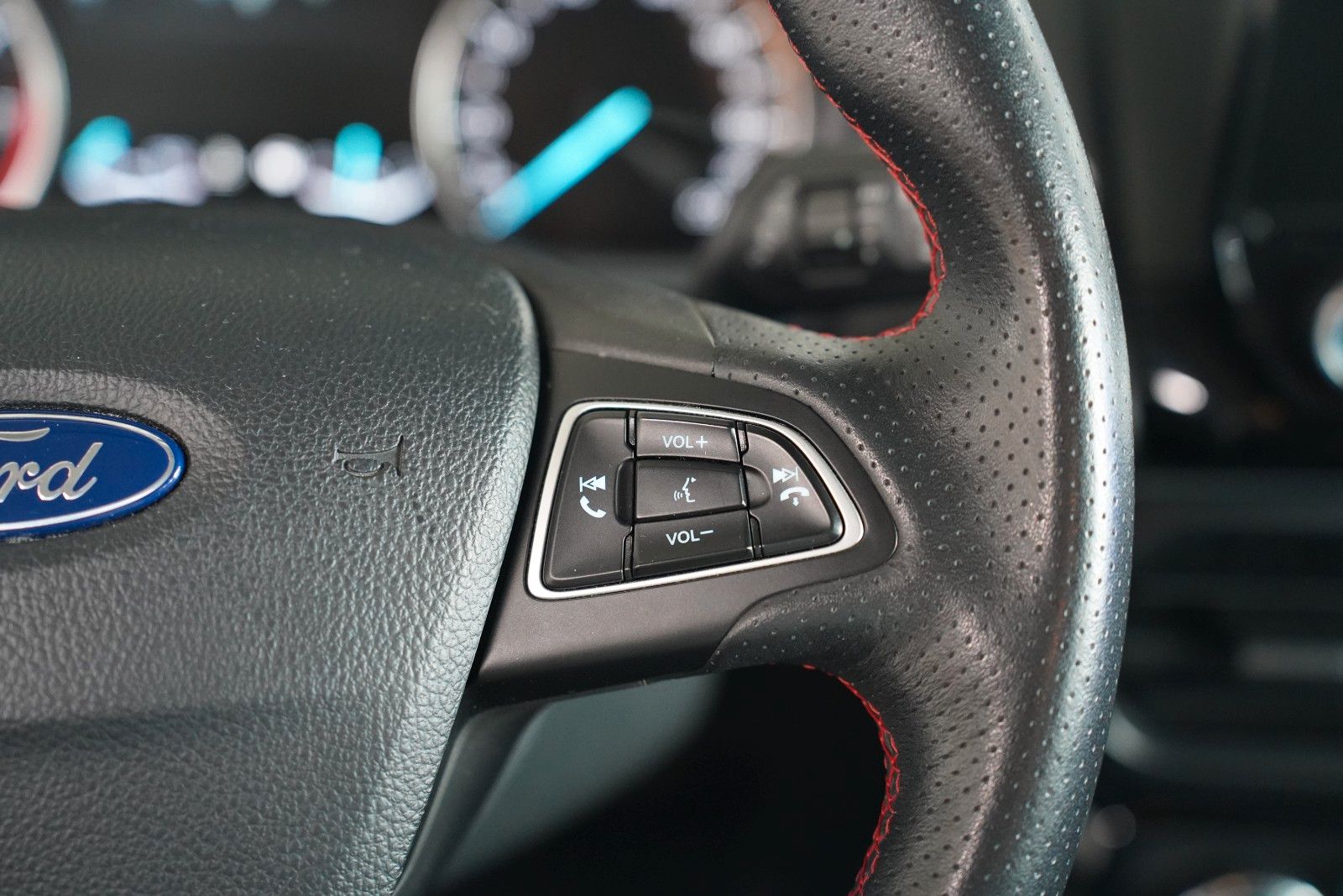 Fahrzeugabbildung Ford EcoSport ST-Line*NAVI*KeyFree*KLIMAAUTOMATIK