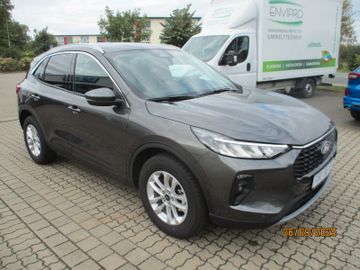 Ford Kuga Titanium 5J Garantie + Winterpaket + Kamera