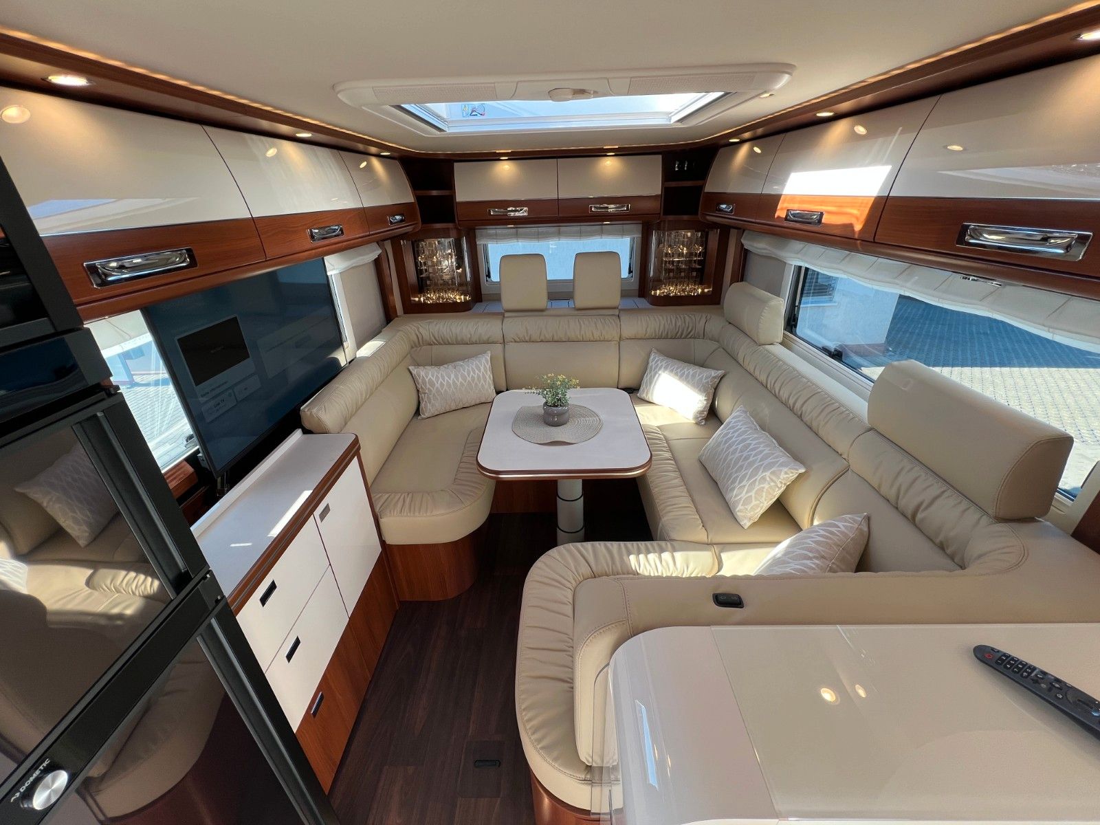 Fahrzeugabbildung Carthago Liner-for-two I 53 L Iveco