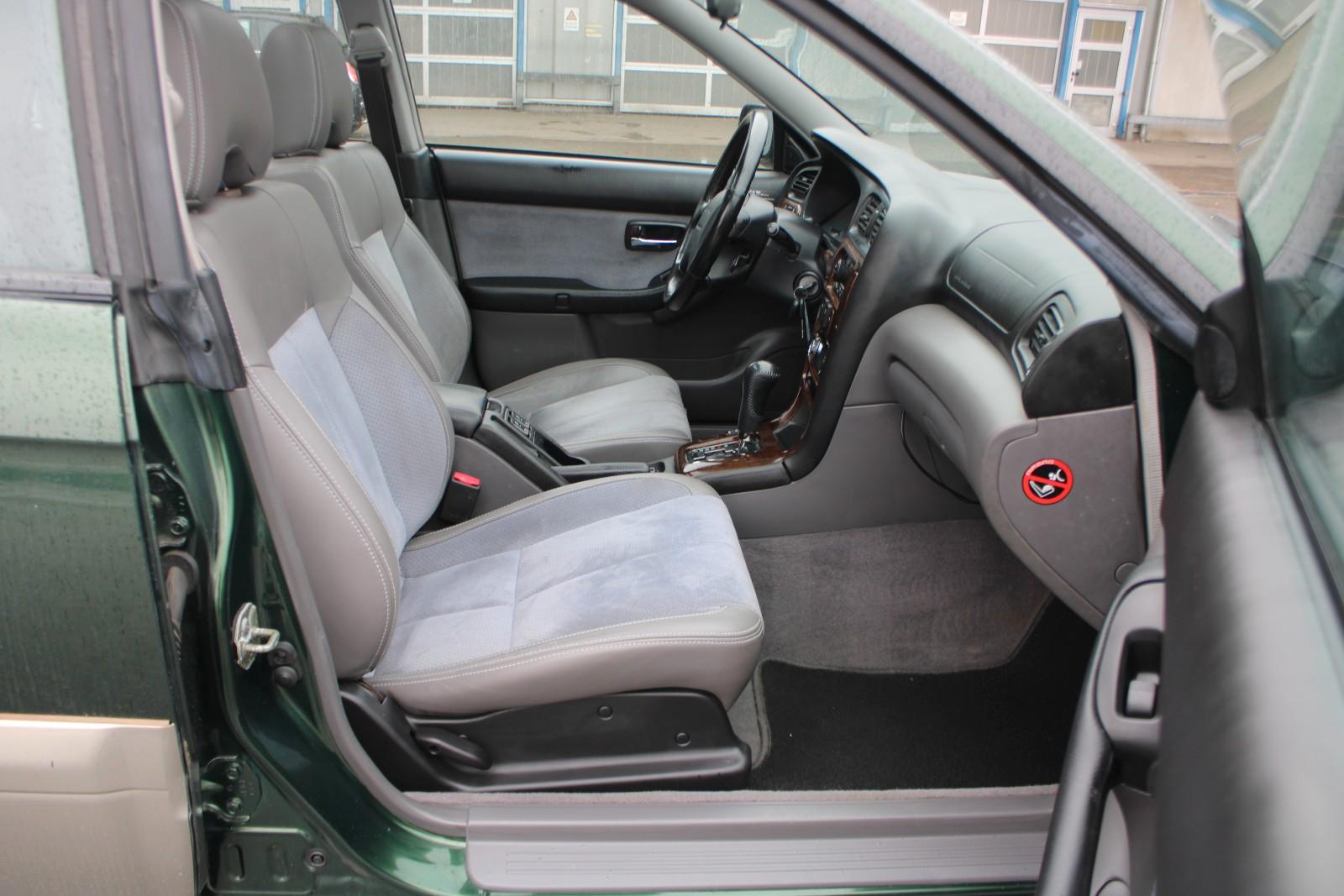 Subaru Legacy 2.5L Outback AWD 4x4*AUTOMAT*KLIMATR*AHK*