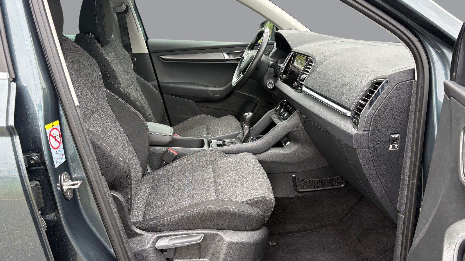 Skoda Karoq Style 2.0 TDI 4x4 AHK NAVI LED TEMPOMAT foto 13