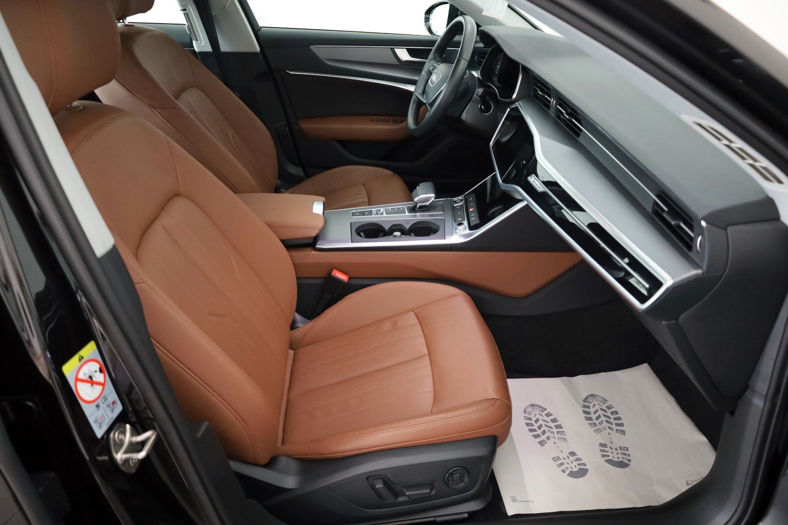 Fahrzeugabbildung Audi A6 Lim. 45 TDI quattro,Leder,Navi,LED,360Kamera