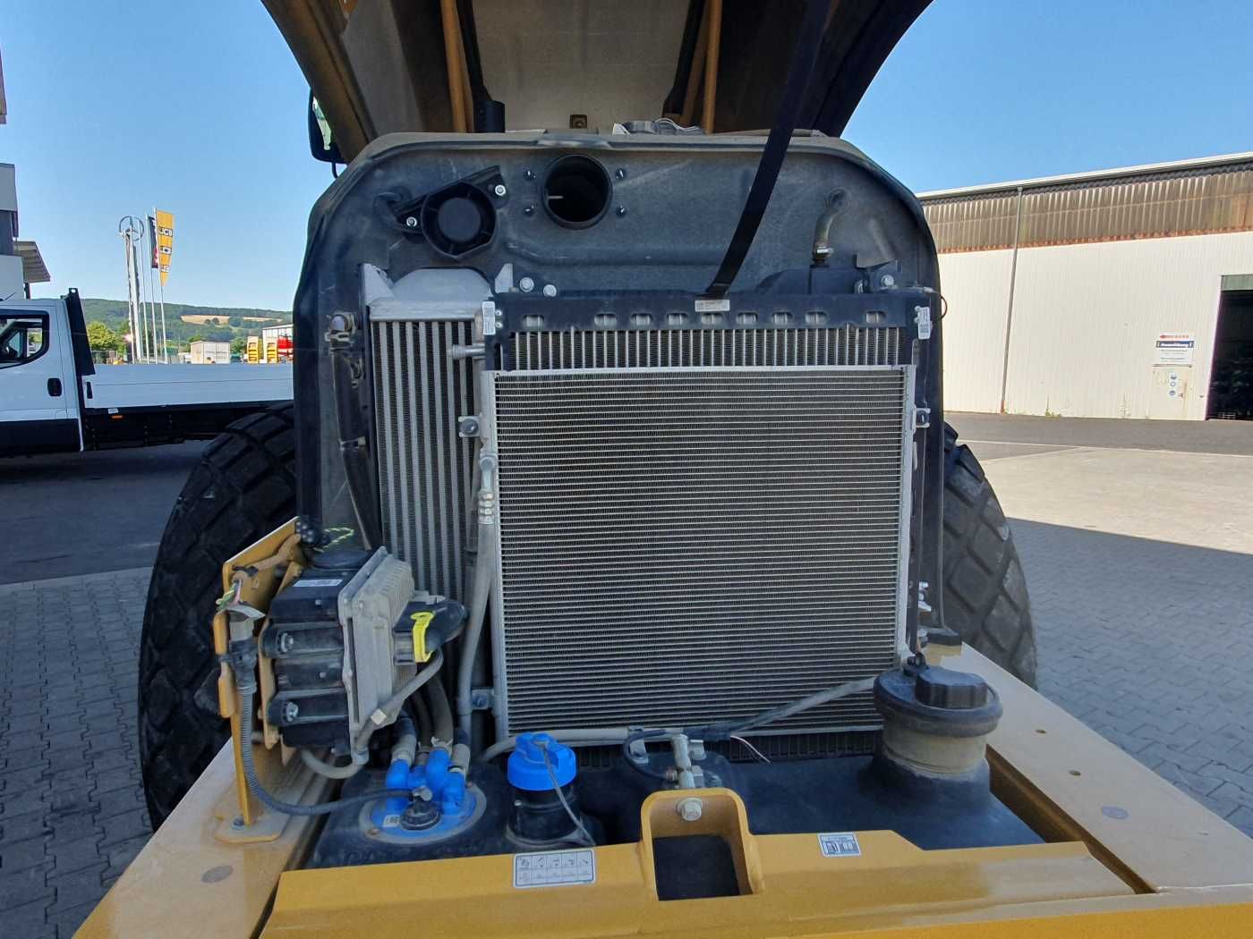 Fahrzeugabbildung CAT CS66B Walzenzug / 2017 / nur 630h! / Klima