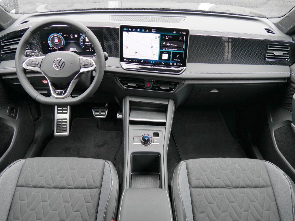 Fahrzeugabbildung Volkswagen Tiguan Goal 2.0 TDI DSG AHK