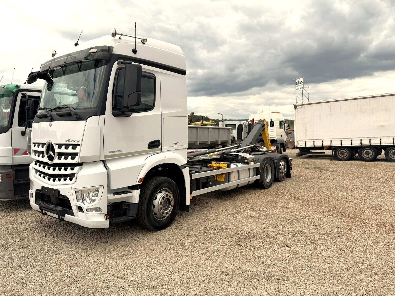 Mercedes-Benz Arocs 2545 6x2 Palfinger T 20 Motorschaden