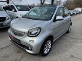 Smart ForFour forfour Basis 66 kW  Cabrio SHZ PDC - gebrauchte Smart ForFour aus dem Jahr 2015