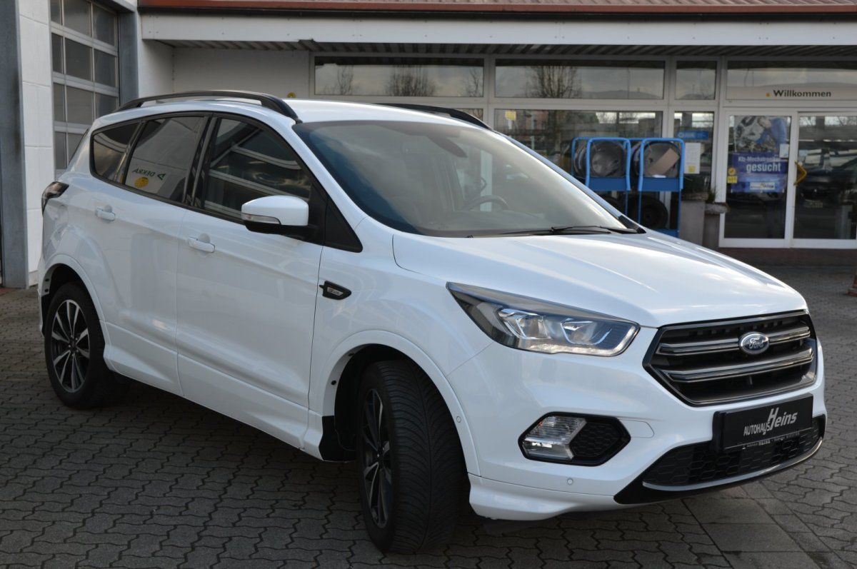 Fahrzeugabbildung Ford Kuga   ST-Line Navi Alcantara Alu