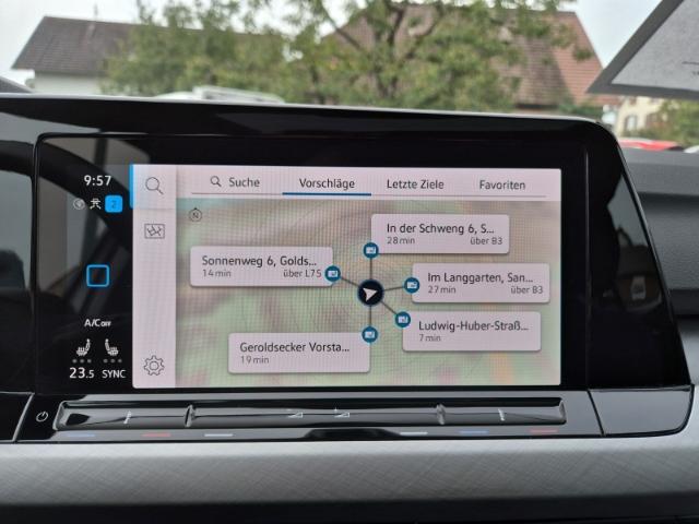 Volkswagen Golf VIII *Life* 2.0 TDi *Panoramadach*LED*Navi*, миниатюра 10