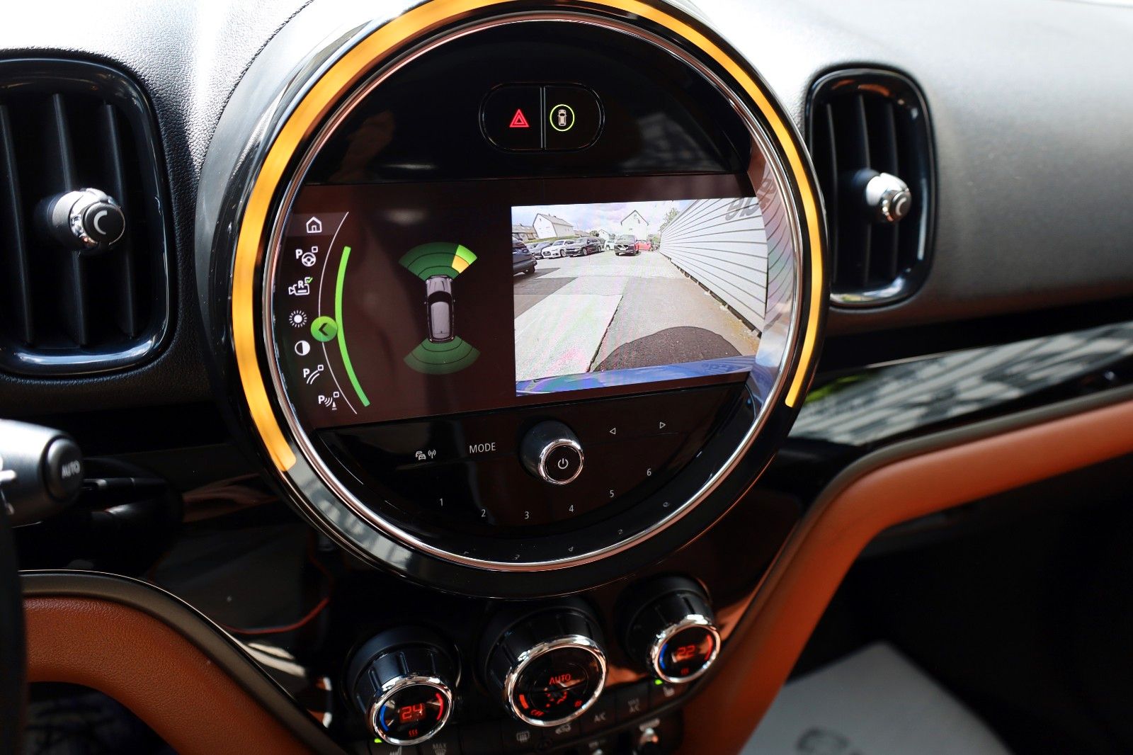 Fahrzeugabbildung MINI Countryman Cooper SD,Chili &Wired Pak.,Kamera+WR