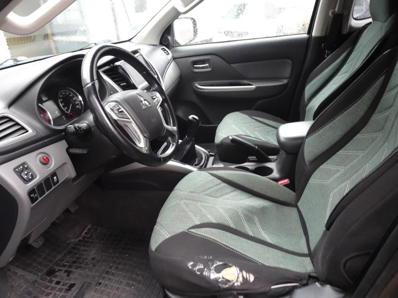 Mitsubishi L200 Plus Club Cab 4WD 133kW, KLIMATR-RCAM-AHK