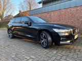 Volvo V60 T5 AWD R-Design, 250 PS,  Automatik, LED - Volvo V60: Ps