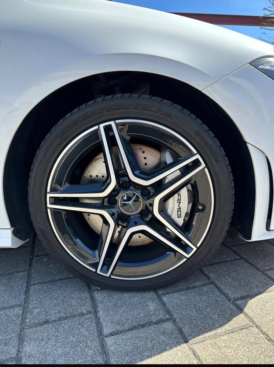 Mercedes-Benz CLA 35 AMG Shooting Brake CLA 35 4MATIC DCT ...