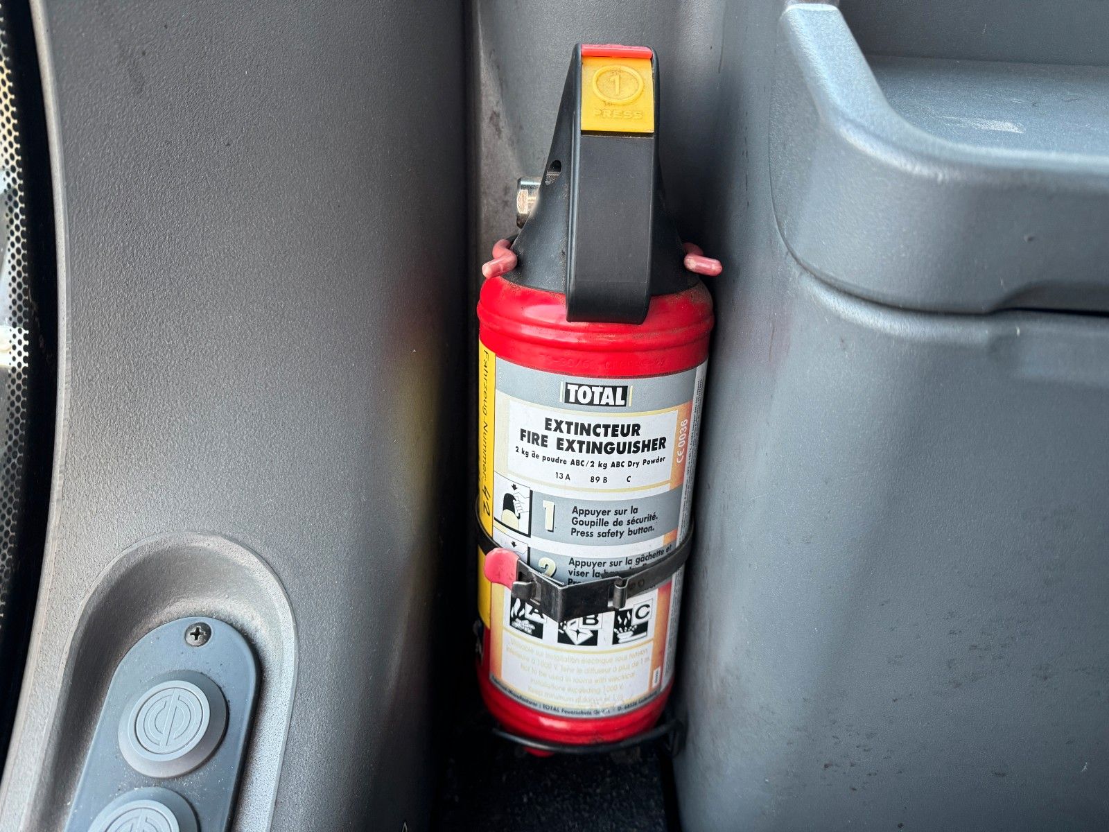 Fahrzeugabbildung Liebherr LH 50 M Timber / inkl. Holzzange / 2020 / 11m