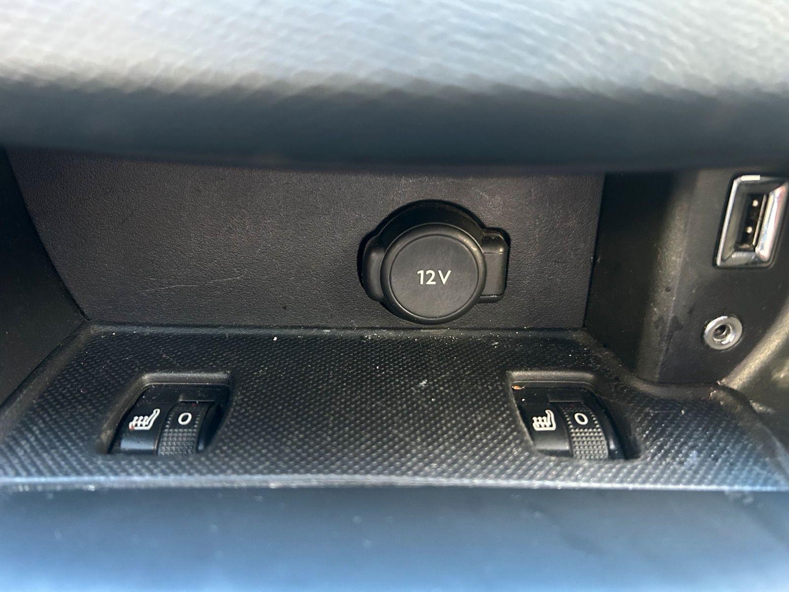 Peugeot 308 2015 — photo 7