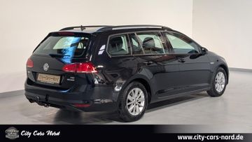 Volkswagen Golf - 5