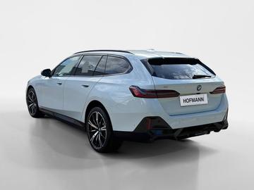 صورة 4 لـ  BMW I5