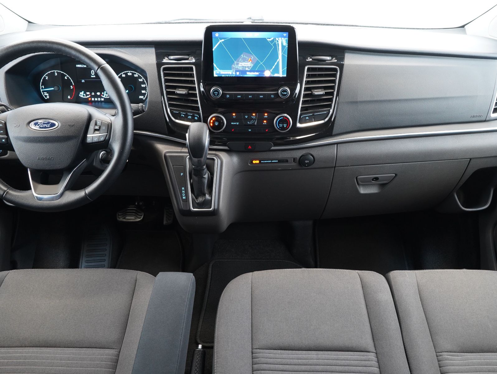 Fahrzeugabbildung Ford Tourneo Custom Kombi 2.0 TDCi 320 L1 Titanium X