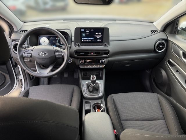 Fahrzeugabbildung Hyundai KONA 2WD 1.0 T-GDI +CARPLAY+KLIMA+SHZ+RFK+DAB+TE