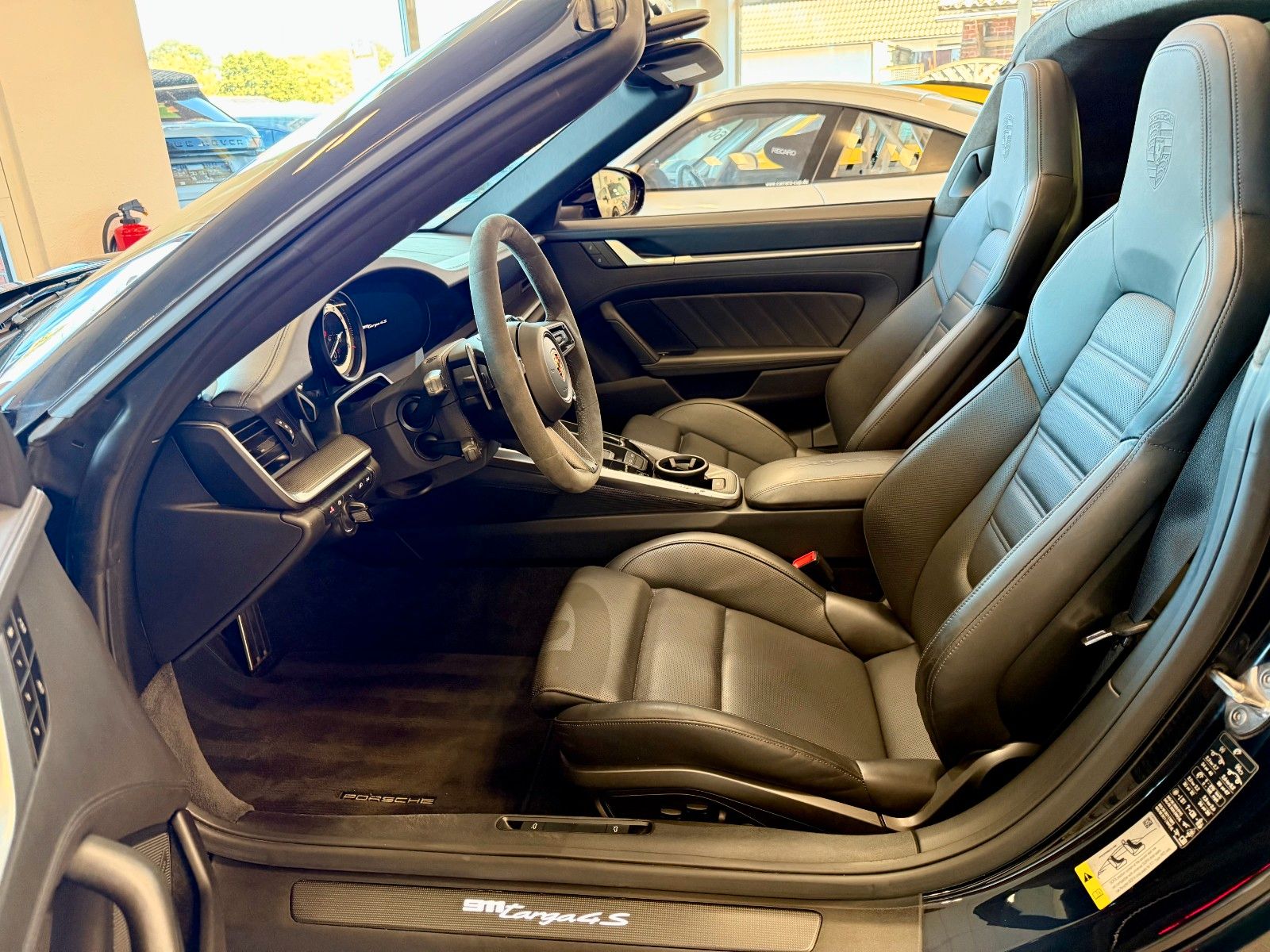 Fahrzeugabbildung Porsche 911 992 Targa 4S SportDesign/LIFT/ACC/SCP/Inno