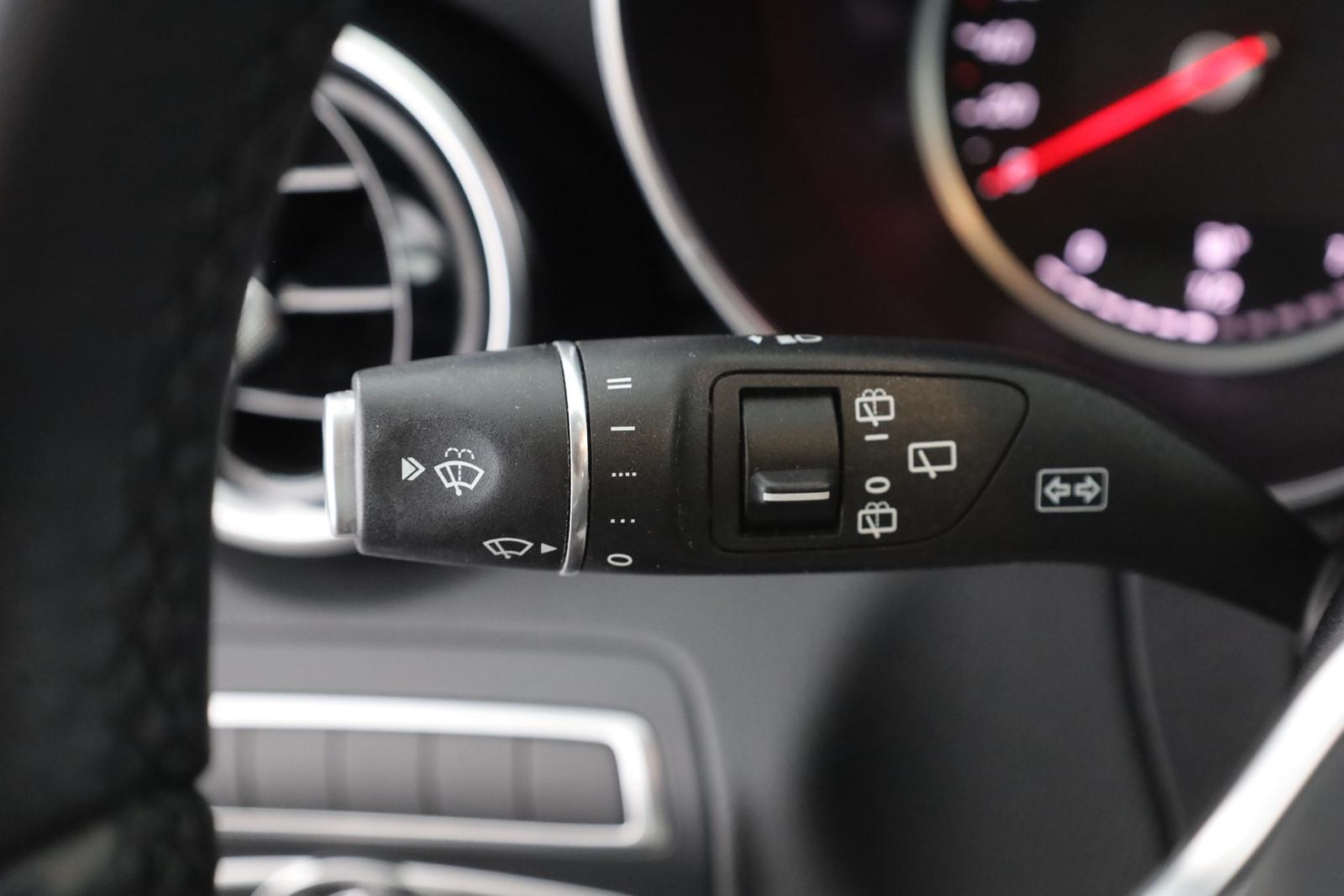 Mercedes-Benz C-Class C180 T Avantgarde LED Navi Teilleder Kamera PDC, миниатюра 17