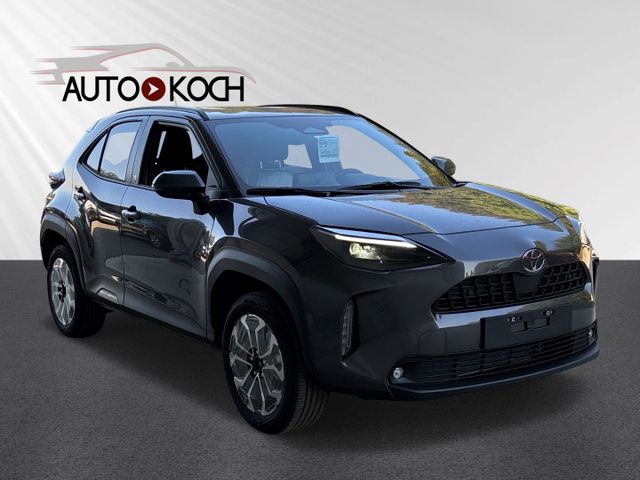 Toyota Yaris Cross Hybrid FWD Team Deutschland 1.5 VVT-