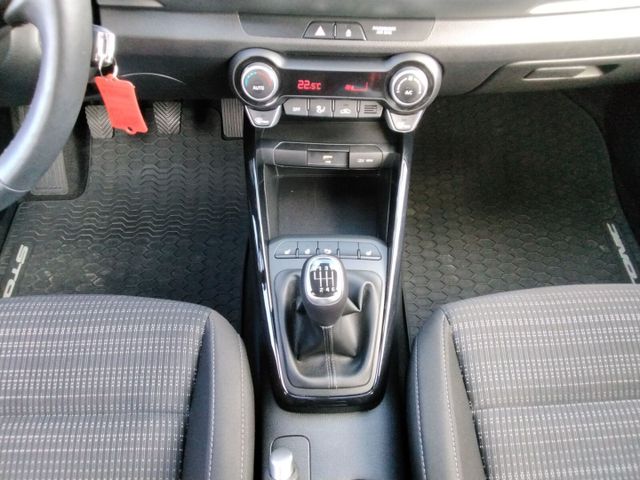 Stonic 1.0 T-GDI+SPIRIT+SHZ+ANDROID AUTO+KAMERA+