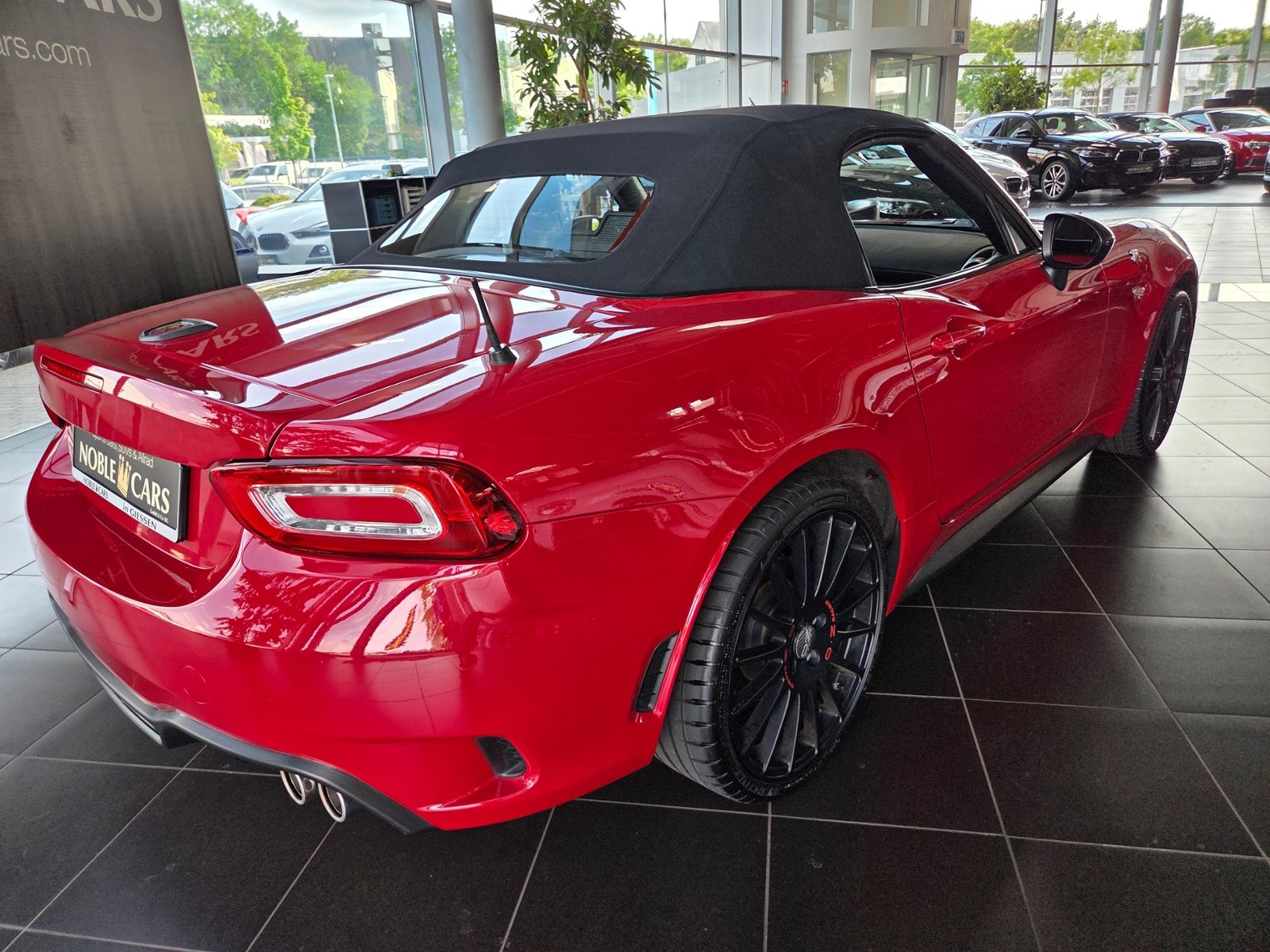 Fahrzeugabbildung Abarth 124 Spider 1.4 MultiAir Turbo KLIMA ALU