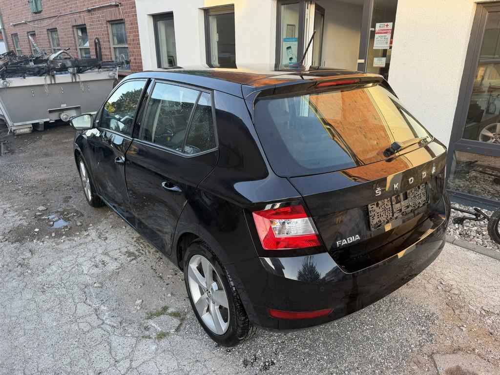 Skoda Fabia 1.0 TSI Active KLIMA FACELIFT, миниатюра 5