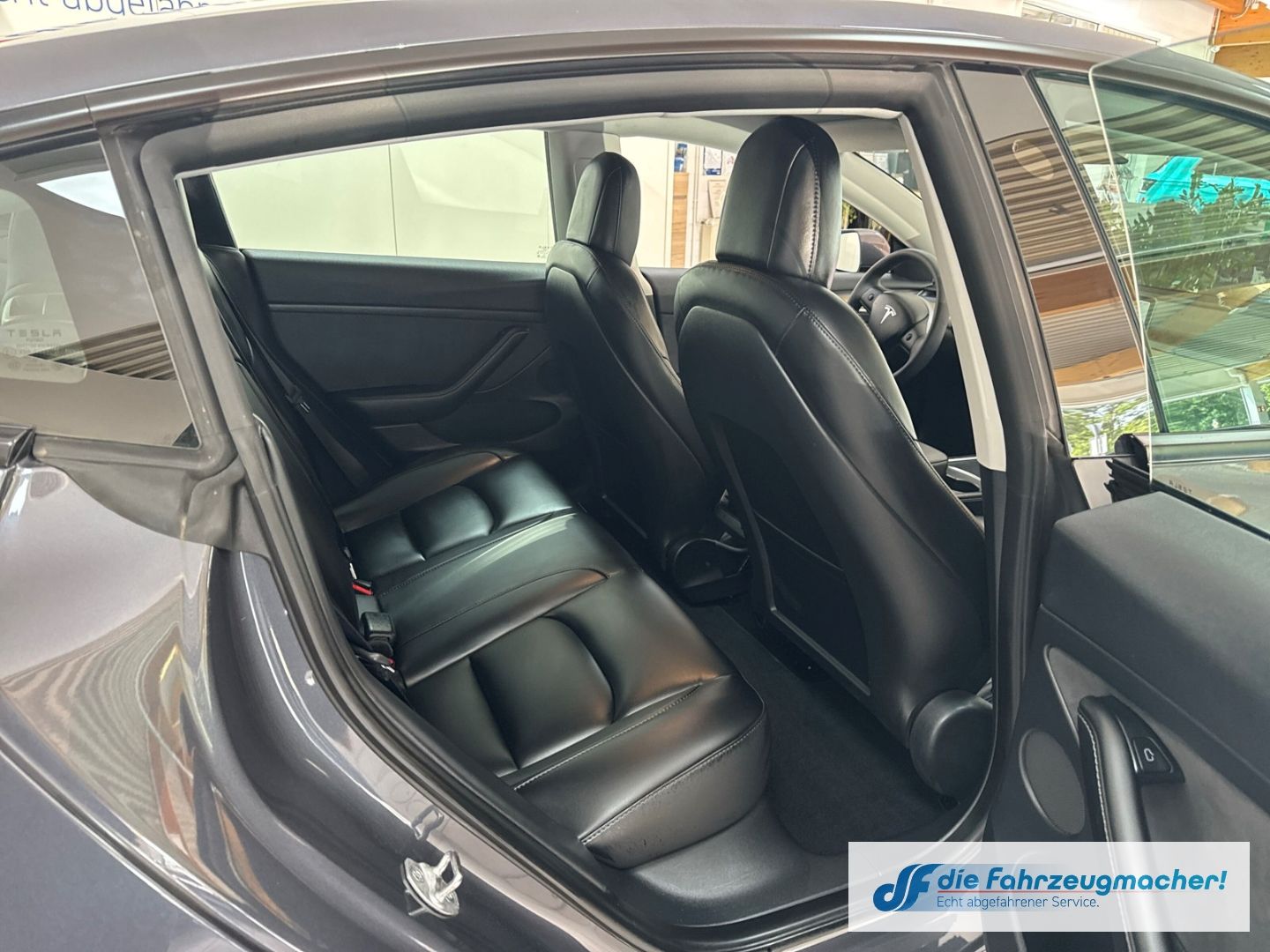 Fahrzeugabbildung Tesla Model 3 Long Range RWD Soundsystem ACC El. Heckk