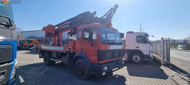 Mercedes-Benz 1722 Dachdeckerkran Cormach 30000/ TECH,