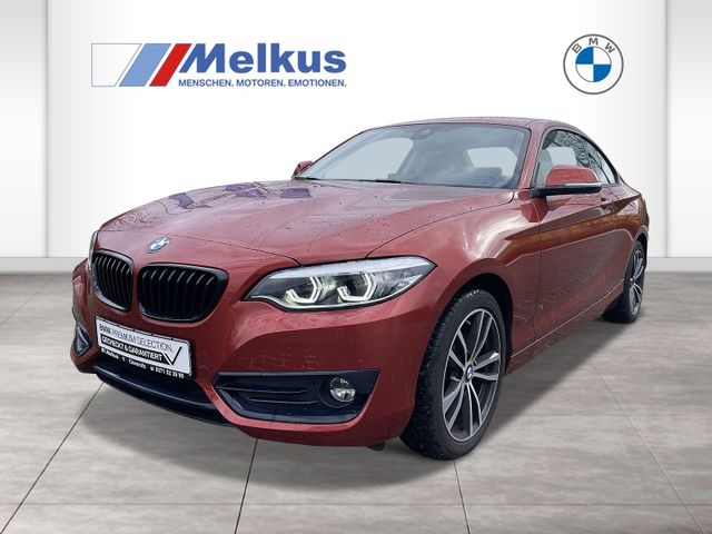 BMW 220i Coupé Sport Line/LED/RFK/Navi Bus./uvam