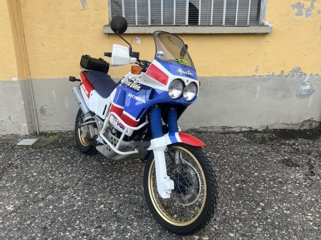 Honda HONDA Africa Twin NXR 650 RD03