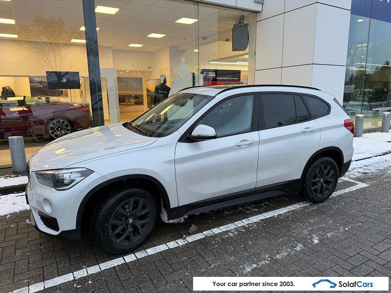 BMW X1 1.5 sDrive16d Pano Navi KeylessGo Klima PDC 
