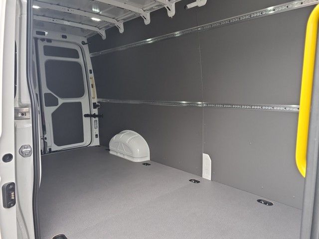 Fahrzeugabbildung Volkswagen Crafter Kasten 35 LR HD FWD Klima DAB GRA RFK