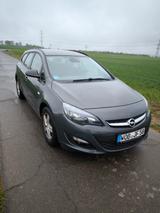 Opel Astra J Sports Tourer 1.6 CDTI ecoflex - Opel Astra: Sports Tourer Ecoflex