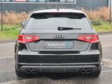 Audi S3 Sportback 2.0 TFSI quattro*Autom.*Navi*Xenon* - Audi S3: Sportback