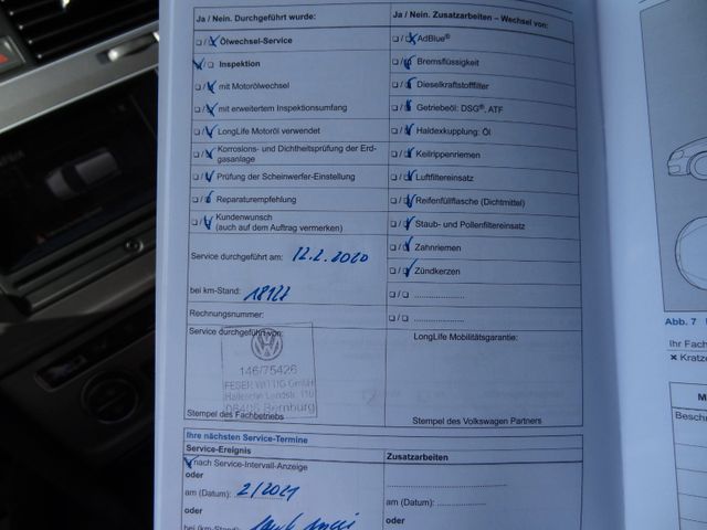 Fahrzeugabbildung Volkswagen Golf VII Lim. Lounge/1.Hd/38TKM/Xenon/PDC/