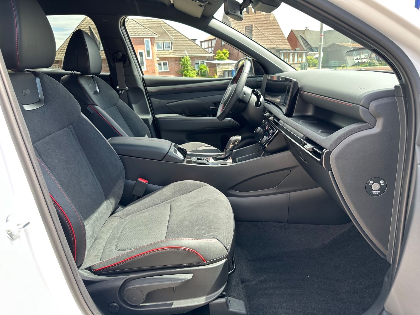 Fahrzeugabbildung Hyundai Tucson N-Line 1.6 T-GDi DCT Navi/ACC/LED/Shzg.