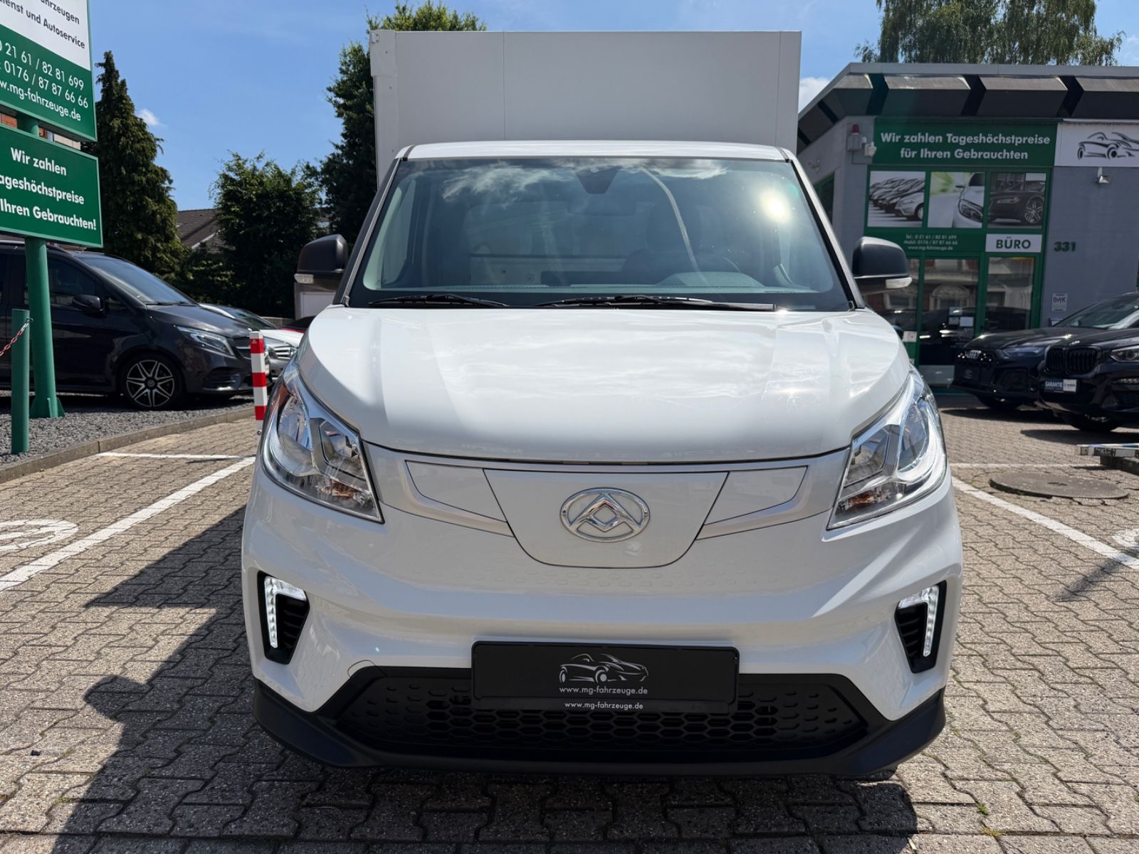 Fahrzeugabbildung Maxus eDeliver3 Lieferwagen DHL/POST ETC KAMERA