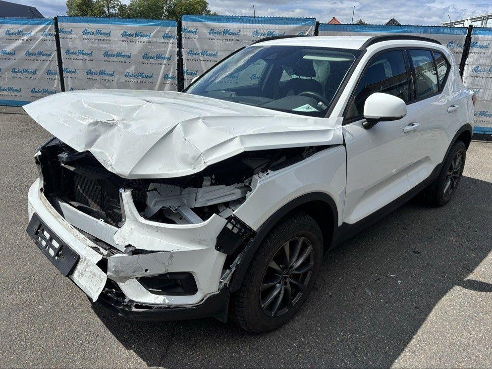 Volvo XC40 T3 Momentum Pro 2WD 120 KW